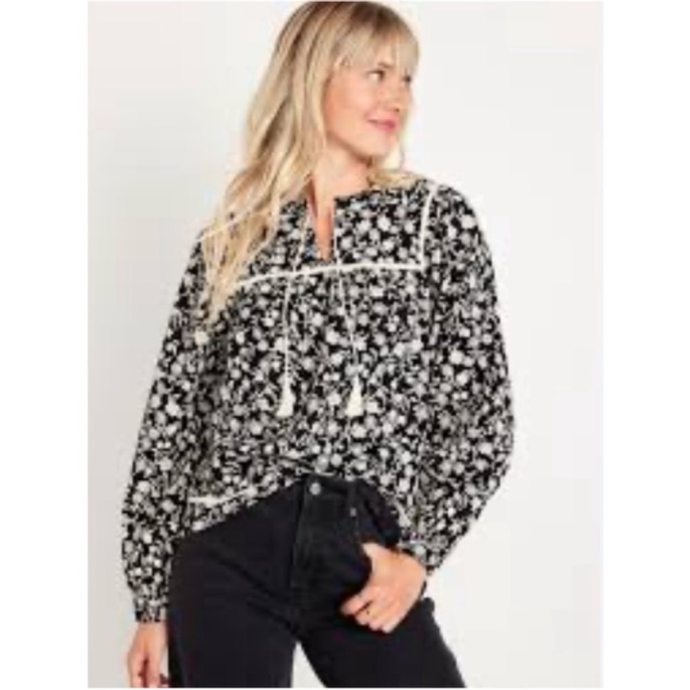 Old Navy Top Womens LT‎ Black Floral 100% Cotton Peasant Cottagecore Indie Boho